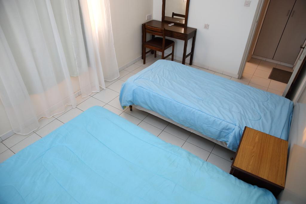 Alora Apartments Larnaca Dış mekan fotoğraf