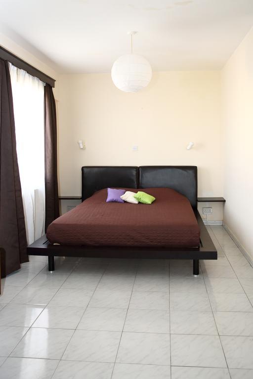 Alora Apartments Larnaca Dış mekan fotoğraf