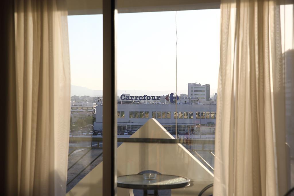 Alora Apartments Larnaca Dış mekan fotoğraf