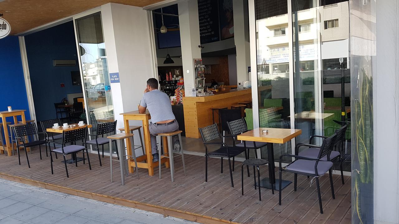 Alora Apartments Larnaca Dış mekan fotoğraf