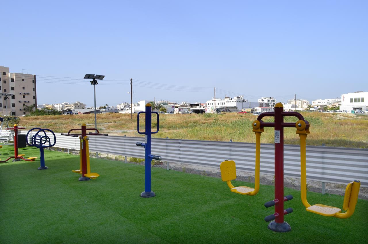 Alora Apartments Larnaca Dış mekan fotoğraf